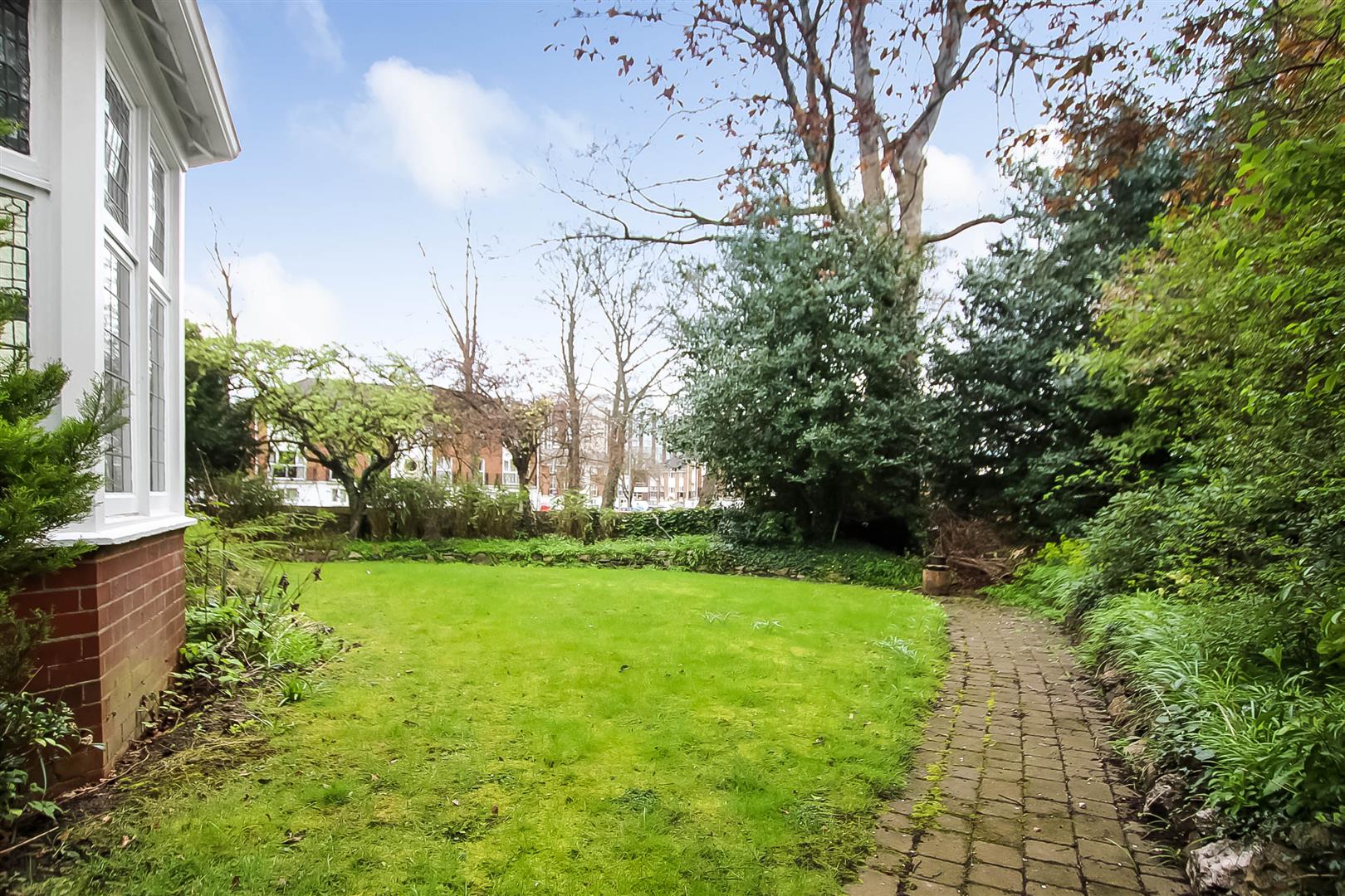 Carver Residential Property Details